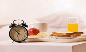 早餐后犯困的五行八字命理 早饭后犯困可能患三种病!